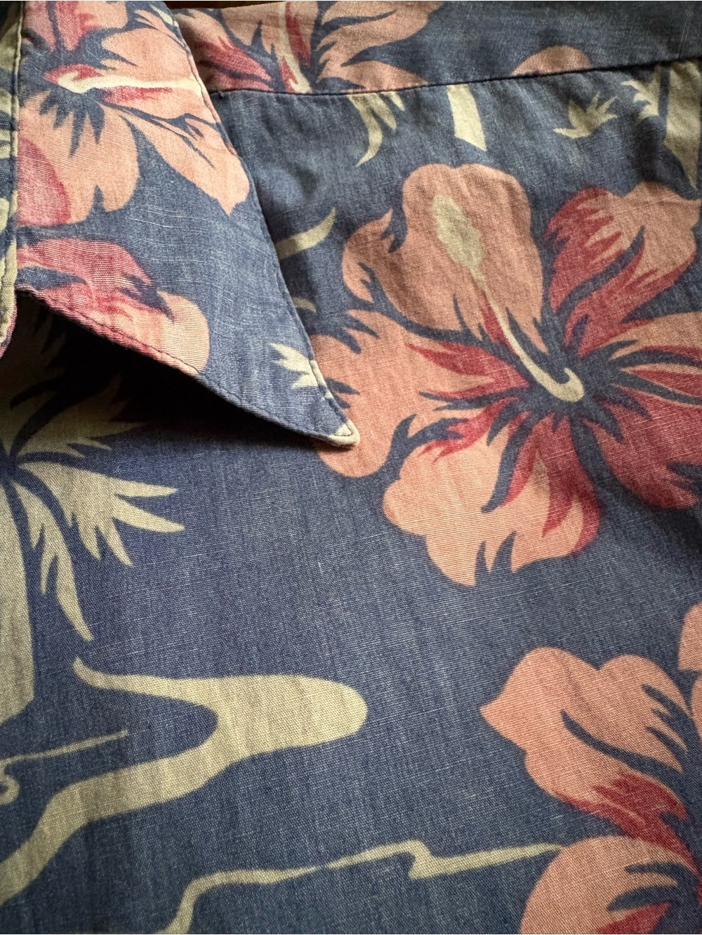 reyn spooner Blue Floral Hawaiian Button-Down Shirt - Picture 4 of 5